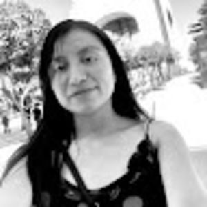 Meet your Posher, Mayeli